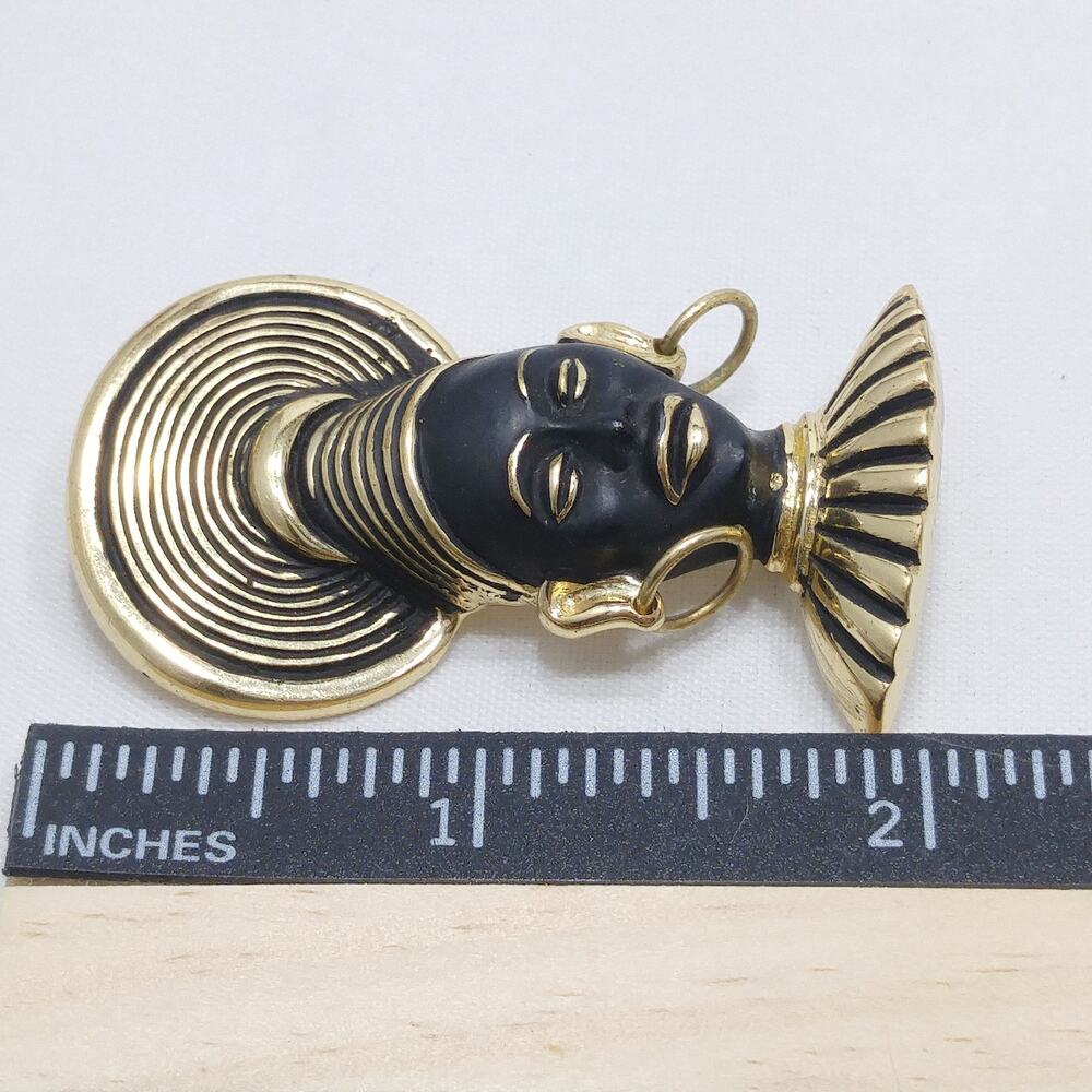 Vintage Art Deco Tribal Queen Black Enamel Gold Tone Brooch - Picture 6 of 10